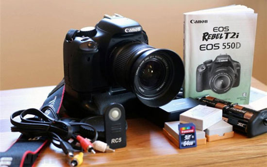 Фотокамера Canon 550D - обзор - комплектация - ремонт