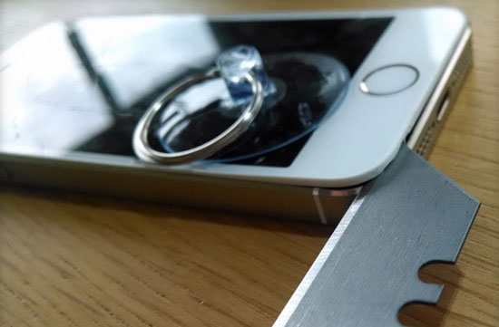о замене экрана на смартфоне iPhone 5S своими руками - инструкция