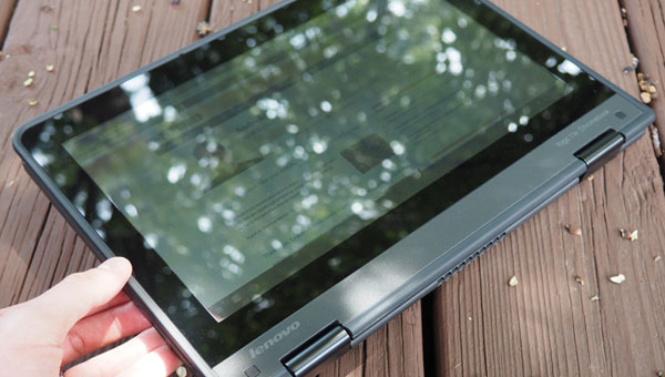 Хромбук Леново ThinkPad Yoga 11e Chromebook - в режиме планшета