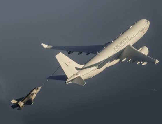 Королевские ВВС отрабатывают заправку в воздухе с Voyager KC3 и F-35B [видео]