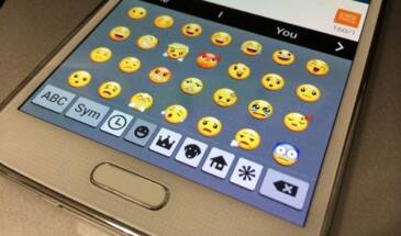 Emoji на Galaxy — как включить клавиатуру со смайликами