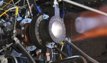 NASA тестит ракетный двигатель, созданный с помощью 3D-принтера [видео]
