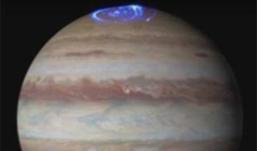 Hubble показал полярные сияния на Юпитере [видео]