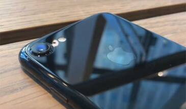 Новый iPhone 7 в jet black: почему его так трудно найти?