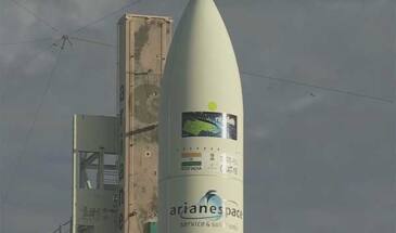 С экваториального космодрома Куру произведен запуск РН Ariane-5 [видео]