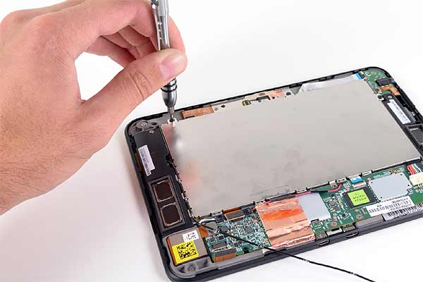 Слабые места планшетных компьютеров - проблемы и ремонт