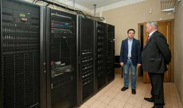 Компьютер мощностью 55 трлн операций в секунду введен в эксплуатацию в ДВО РАН