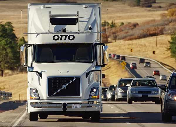 Беспилотный грузовик Otto выполнил доставку первого заказа [видео]