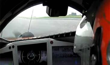 Bloodhound Supersonic Car: первый тестовый заезд на публике [видео]