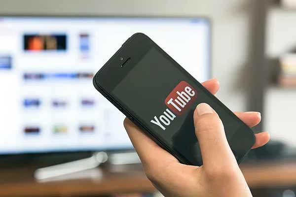 Google ужесточает правила монетизации роликов на YouTube - рекомендуемые видео