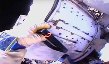 Космонавты МКС совершили первый в этом году выход в открытый космос [видео]