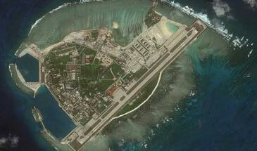 «Стратеги» H-6K ВВС НОАК выполняют полеты с островов в Южно-Китайском море [видео]