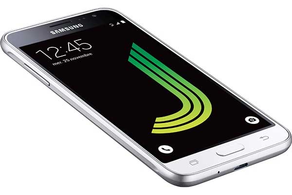 Простой, современный и доступный: Samsung Galaxy J4