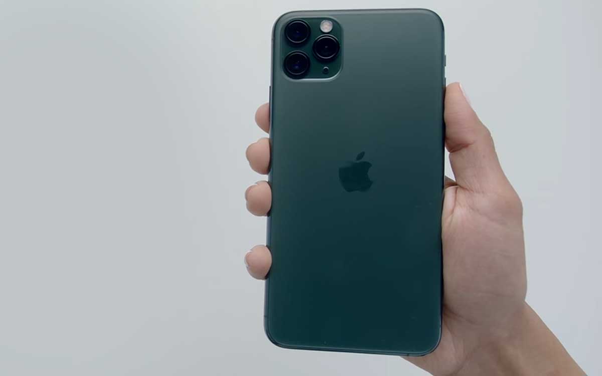 Новый iPhone в продаже, в фаворе зеленый iPhone 11 Pro Max, но нет былого ажиотажа