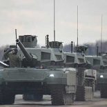 Уралвагонзавод начал поставку в войска новый Т-14 «Армата»