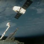 Посадка Dragon с 2т груза с МКС в Тихом океане [видео]