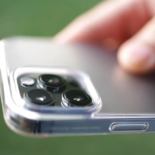 Прозрачный чехол для iPhone 12 Pro: какой не потускнеет?