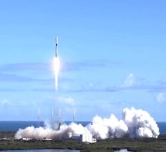 Falcon 9 повёз на орбиту 105 спутников, в том числе украинский [видео]