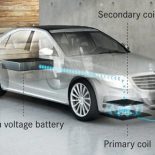 Daimler разрабатывает беспроводное зарядное устройство для Mercedes