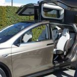 Tesla Model X обещают показать 9 февраля